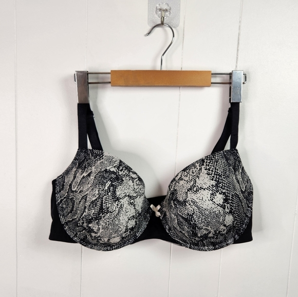 Penningtons TiVoglio Black Snakeskin Underwire Lightly Lined T-Shirt Bra 40ddd - Picture 1 of 8
